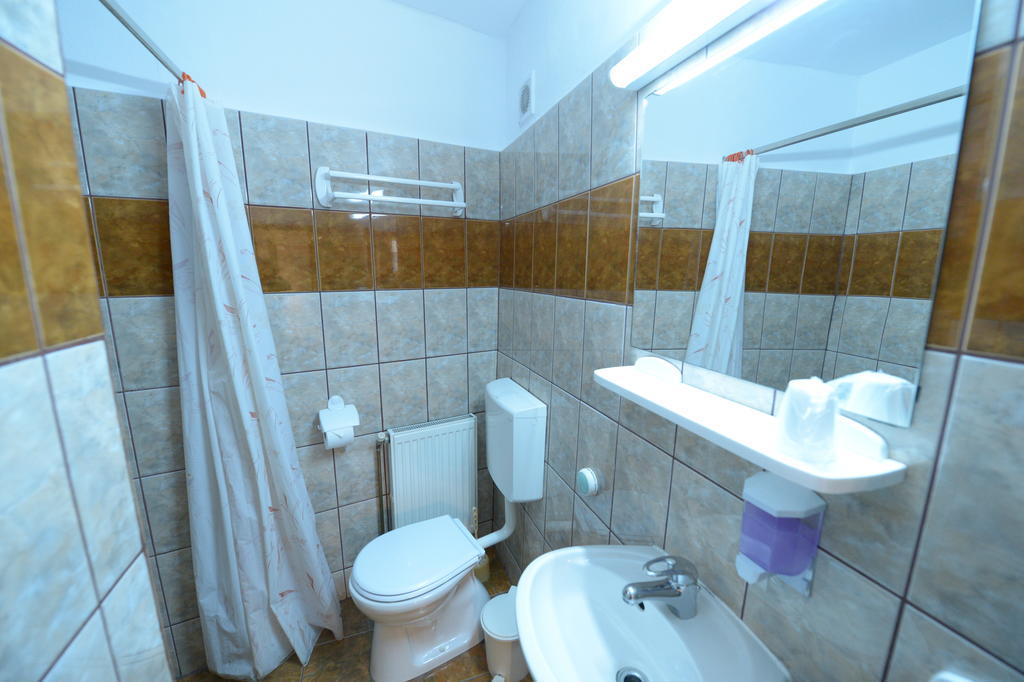 Pensiunea Podul Minciunilor Sibiu Esterno foto